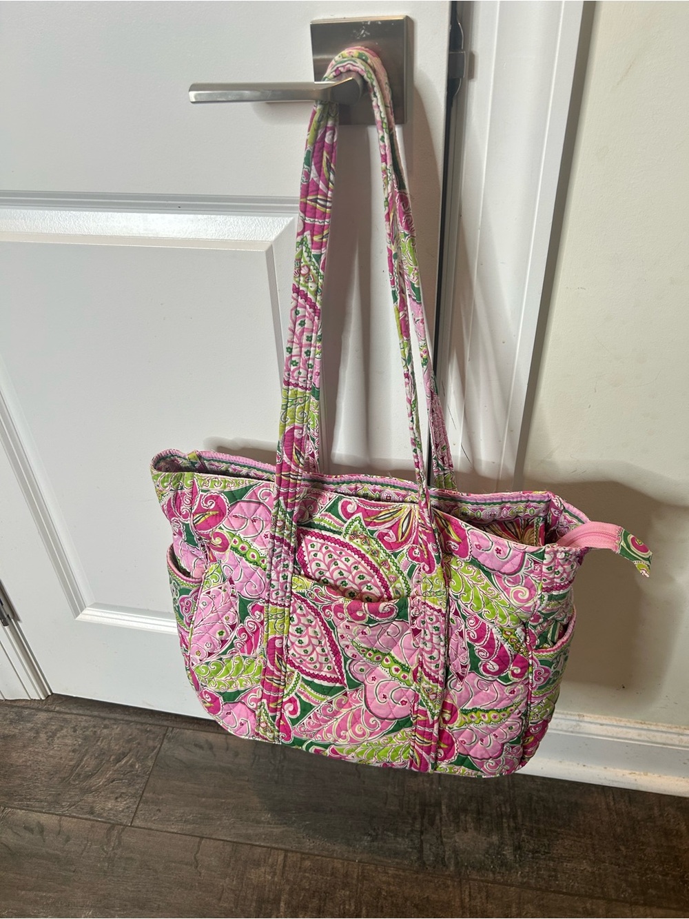 Vera Bradley Retired Rare Pinwheel Pink Super Tote 16H x 18W x 8D
